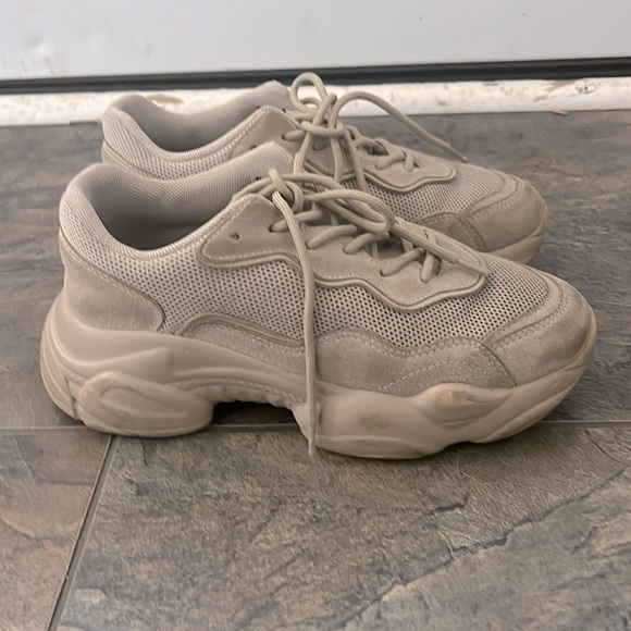 Asos- shoes - Picture 1 of 3